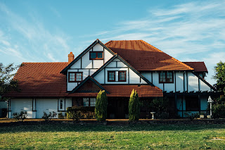 Casa para ser comprada com dinheiro público