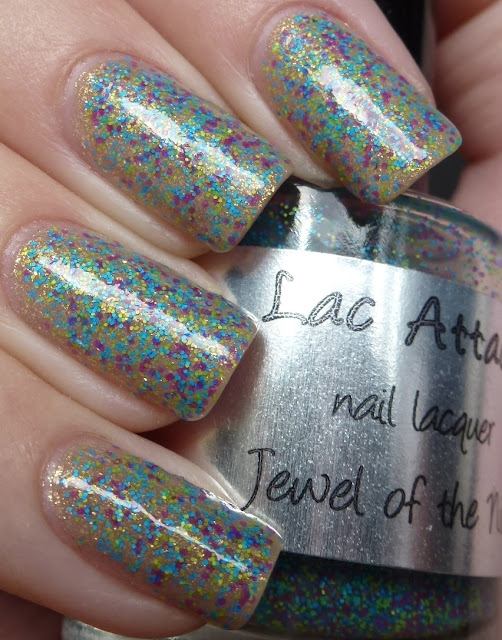 Jewel of the Nile, Lac Attack, swatch