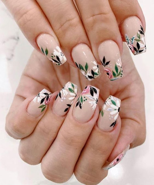 FLOWER NAIL ART IDEAS