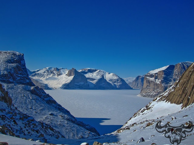 Team ILL Vision, Katie Hansen, BASE jumping Baffin Island