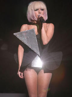 Lady GaGa approached by cops