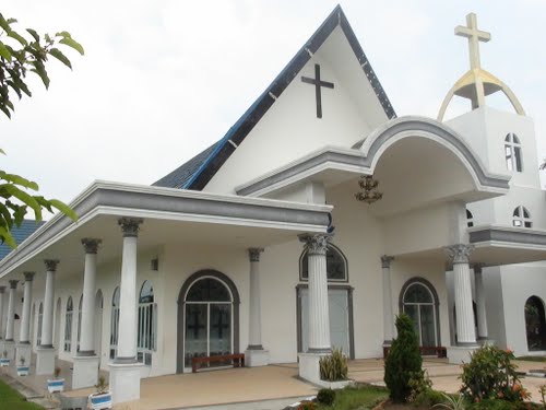 NGARSITEKTUR TUR Pengertian Definisi Gereja dan Bagian 