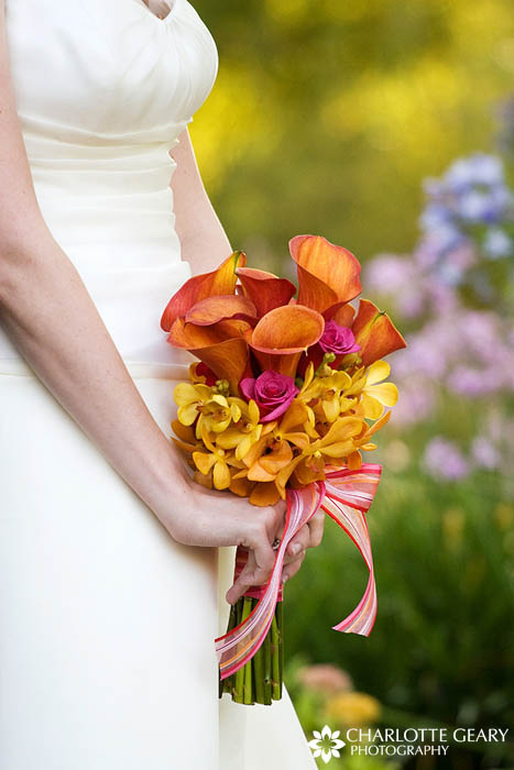 Mango calla lily bridal bouquet with yellow orchids Simple and elegant