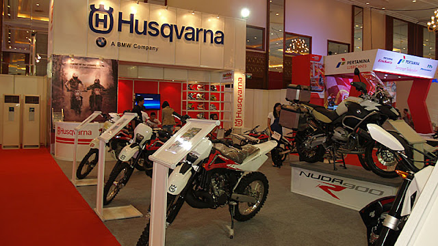 Husqvarna-motor-show