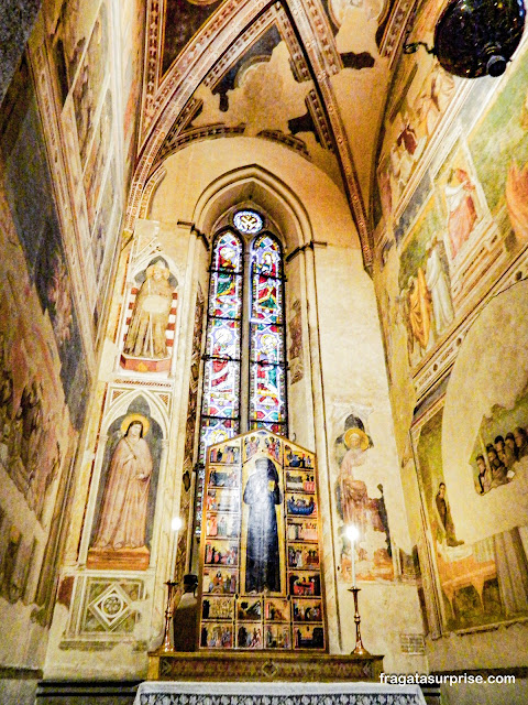 Afrescos de Giotto na Capela Bardi da Basílica de Santa Croce em Florença