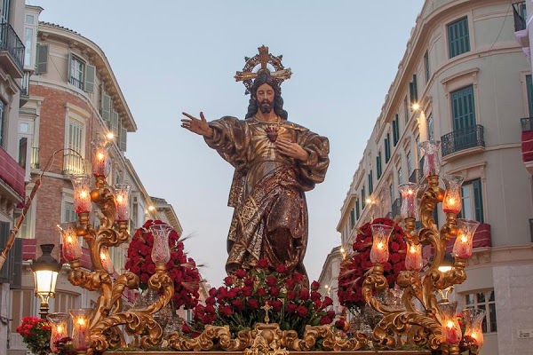Recorrido y Horario de la Procesión del Sagrado Corazón de Jesús de Málaga
