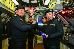 Disematkan Brevet Hiu Kencana TNI AL, Kapolri: Kekuatan Sinergitas Jaga Kedaulatan Bangsa Indonesia