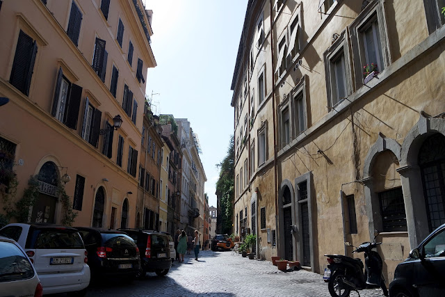 Roma, Rome, Street, blog, vlog, road trip, Monti, Barberini, Cavour, Tibre,