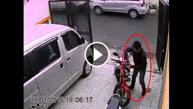 Must Watch: Thief Steals Motorcycle in Less Than Two Minutes!