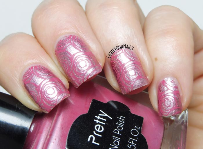 Manicure rose rosa pink roses stamping nail art #stamping #nailart #lightyournails