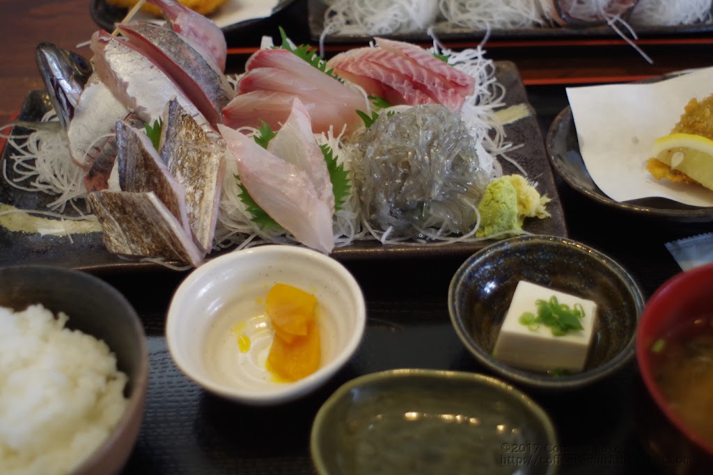 めしや大磯港 刺身定食