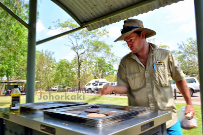 The-Great-Aussie-Public-BBQ-Cook-Out