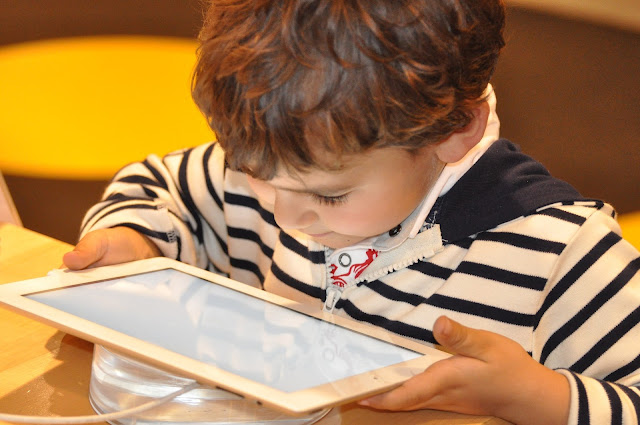 screen-time, babies and structural changes on the brain and gray matter
