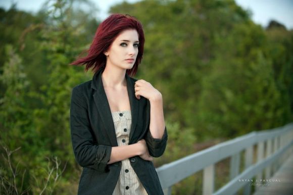 susan coffey deviantart modelo mulher linda ruiva olhos verdes