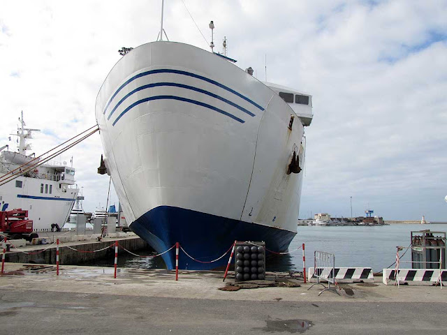 Oglasa, port of Livorno