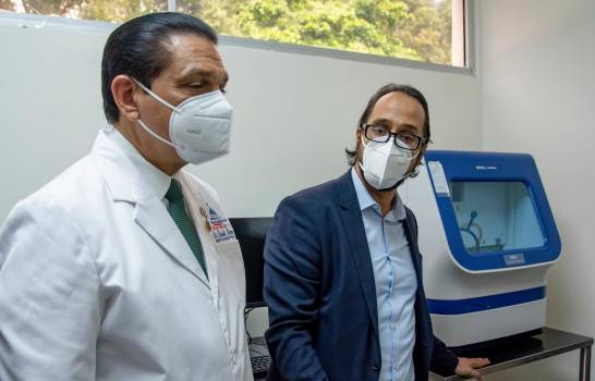 República Dominicana está lista para identificar variantes de COVID-19. Adquirió los equipos.
