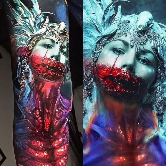 Tatuaje realista de una cara de vampira de la película Drácula