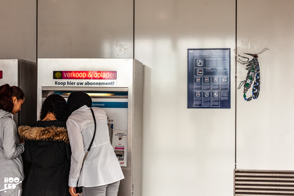 Mini insect on the underground by artist Pol Cosmo in Rotterdam