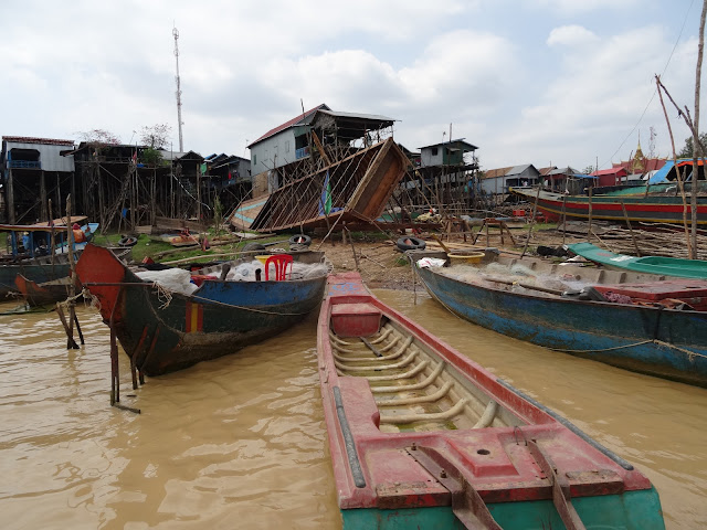 kampong phluk floating village tonle sap siem reap cambodia