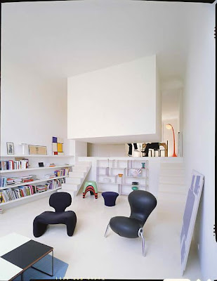 A Hanging Bedroom in Valentin Apartment