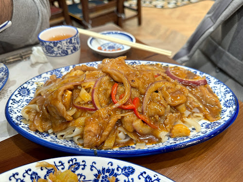 Jinfan Chaozhou Cuisine 金凡潮汕菜 [Hong Kong, CHINA] - New authentic chiu chow restaurant Tsim Sha Tsui - Beef noodles with satay sauce (沙爹牛肉炒河粉)