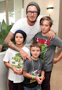 . talentos futebolísticos, David Beckham constituiu uma das famílias mais .