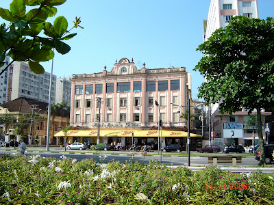 Hotel Avenida Palace - Praia do Gonzaga - Foto de Emilio Pechini em 15/11/2008