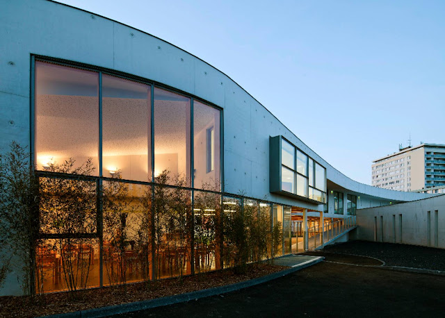 05-École-Jean-Moulin-by-Richard+Schoeller