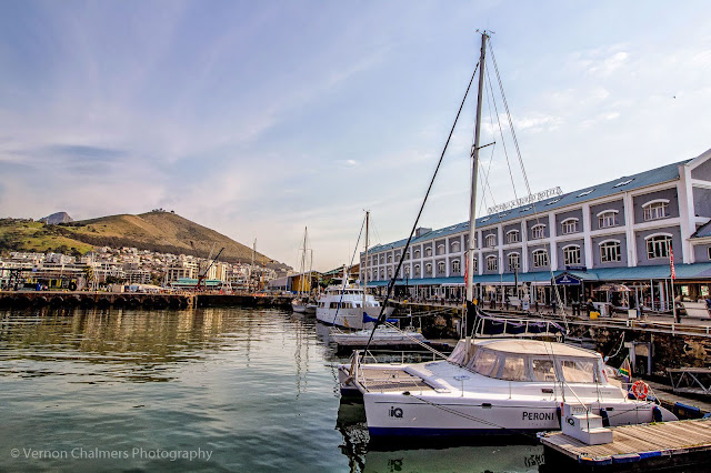 Canon EF-S 10-18mm IS STM Ultra-Wide Lens V&A Waterfront Cape Town - Yacht /  Victoria and Alfred Hotel 