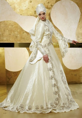 baju muslim pengantin modern, dress pengantin muslimah modern, contoh model baju pengantin muslimah modern, gambar gaun pengantin modern elegan, Foto gaun pengantin wanita muslimah, baju pengantin muslimah 2015, baju pengantin muslimah terkini 2015, baju pengantin muslimah syar'i, baju pengantin muslimah modern, baju pengantin muslimah big size, baju pengantin muslim terbaru modern, gaun akad nikah, gaun lamaran muslimah, gaun pernikahan islami, gaun pengantin syar'i, gaun tunangan, gaun pesta muslimah, baju menikah syar'i, Kumpulan Foto Contoh Desain Gaun Pengantin Muslimah Elegan,  Busana Baju Untuk Resepsi Pernikahan Terbaru