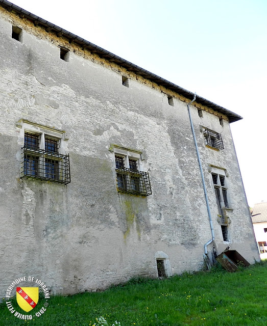 HAUSSONVILLE (54) - Maison-forte