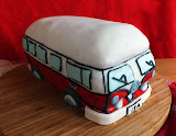 http://jessis-tortentraum.blogspot.de/2015/04/vw-bus.html