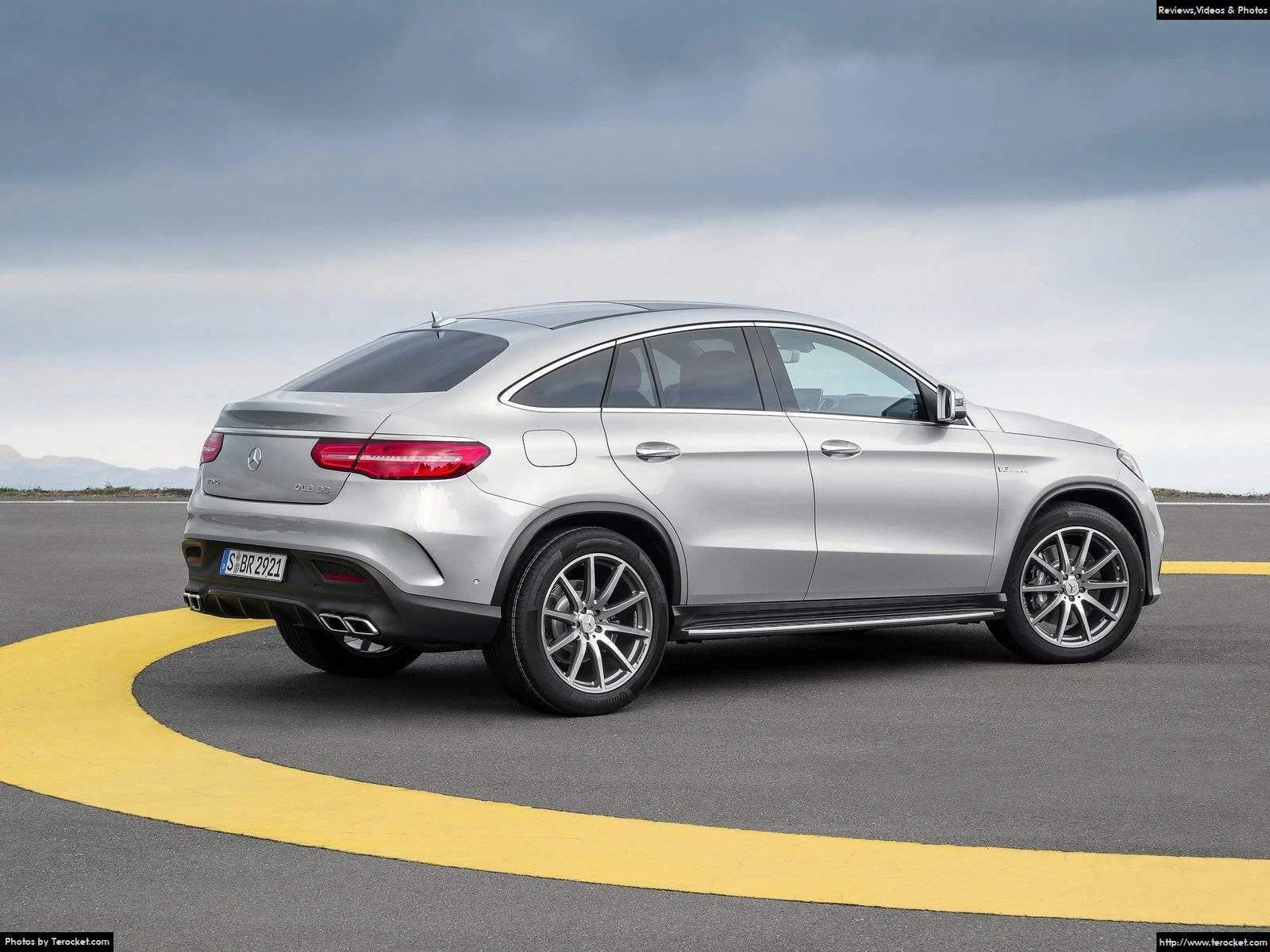 Hình ảnh xe ô tô Mercedes-Benz GLE63 AMG Coupe 2016 & nội ngoại thất