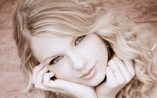 http://4mobilewallpapers.blogspot.com/2012/04/beautiful-eyes-taylor.html