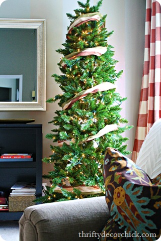 bedroom christmas tree