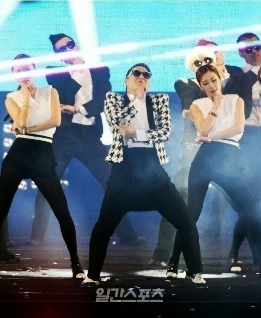 Psy plans to have a concert in Korea sometime this December!