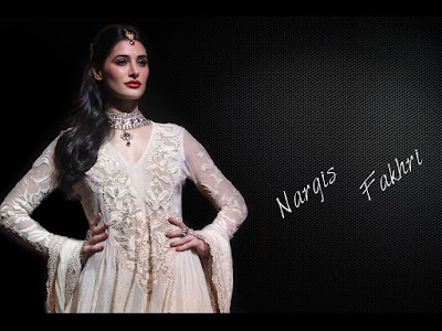 Nargis HD Wallpaper Free Download  44