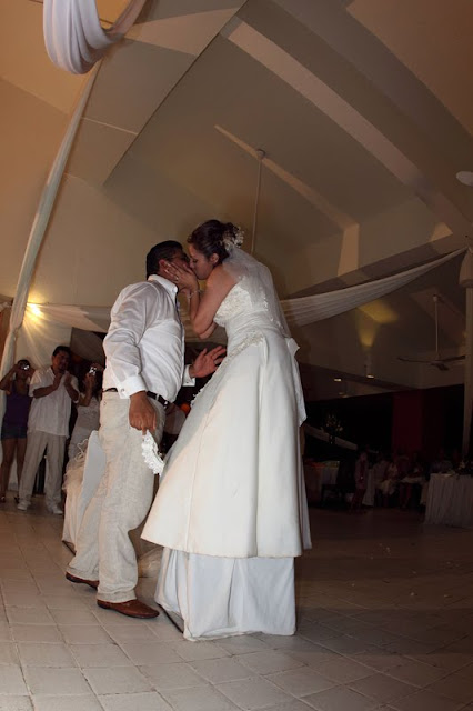 boda en playa, beach wedding, Oaxaca, México, Bodas Huatulco, Wedding Planner