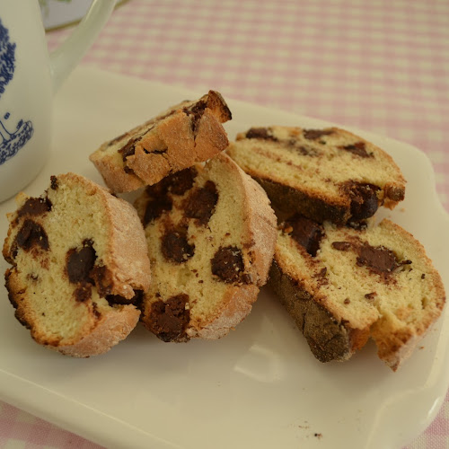 Receta de Biscottis con chips de chocolate sin gluten (sin tacc)