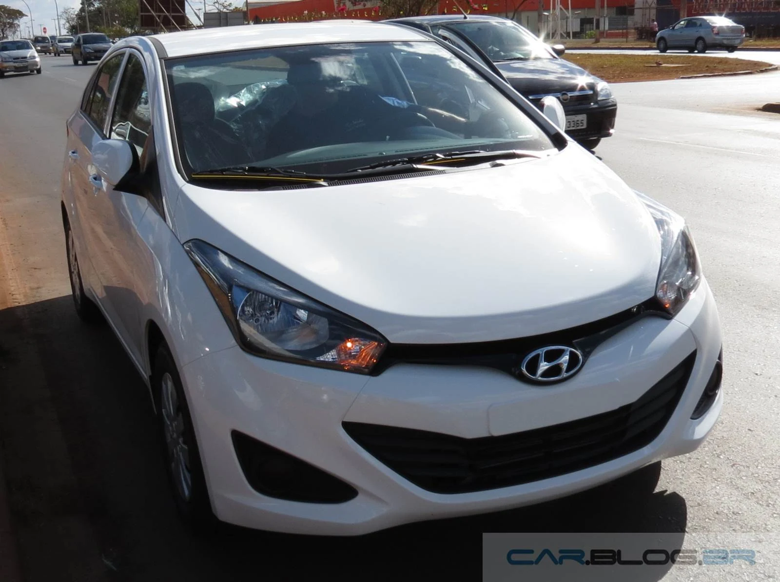 Hyundai HB20 2015