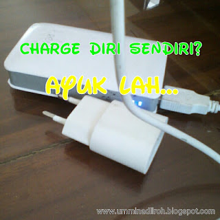 charge-dengan-charger-diri