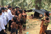 Jokowi Sambangi Suku Anak Dalam di Jambi