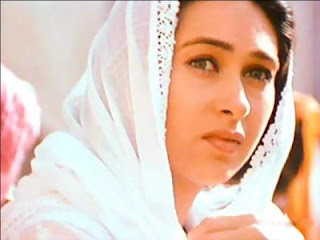 Karishma kapoor Indian actress sexy boobs and figure