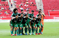 CLUB ATLÉTICO OSASUNA. Temporada 2021-22. Aridane, David García, Jon Moncayola, Jesús Areso, Cote, Sergio Herrera. Chimy Ávila, Oier, Darko Brasanac, Íñigo Pérez, Javi Martínez. R. C. D. MALLORCA 2 C. A. OSASUNA 3. 26/09/2021. Campeonato de Liga de 1ª División, jornada 7. Palma de Mallorca, Baleares, Visit Mallorca Estadi. GOLES: 0-1: 9’, Cote. 1-1: 11’, Dani Rodríguez. 2-1: 49’, Fer Niño. 2-2: 58’, Íñigo Pérez, de libre directo. 2-3: 88’, Javi Martínez.