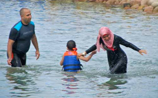 Egyptian Family Playing Naama Bay Sharm el Shiekh Egypt