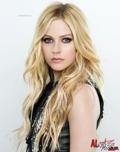 Avril Lavigne beautiful