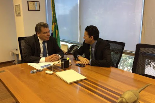 Deputado Alexandre Almeida participa de reunião no Ministério do Meio Ambiente 