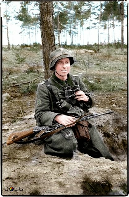 Sturmgewehr 44 Color photo World war II worldwartwo.filminspector.com