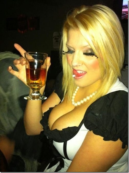 cleavage-sun-girls-2