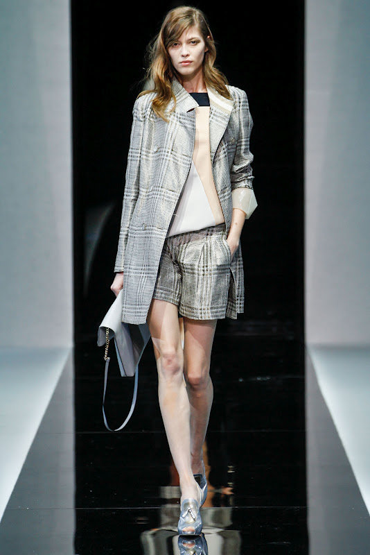 Emporio Armani Spring/Summer 2013 Womenswear 